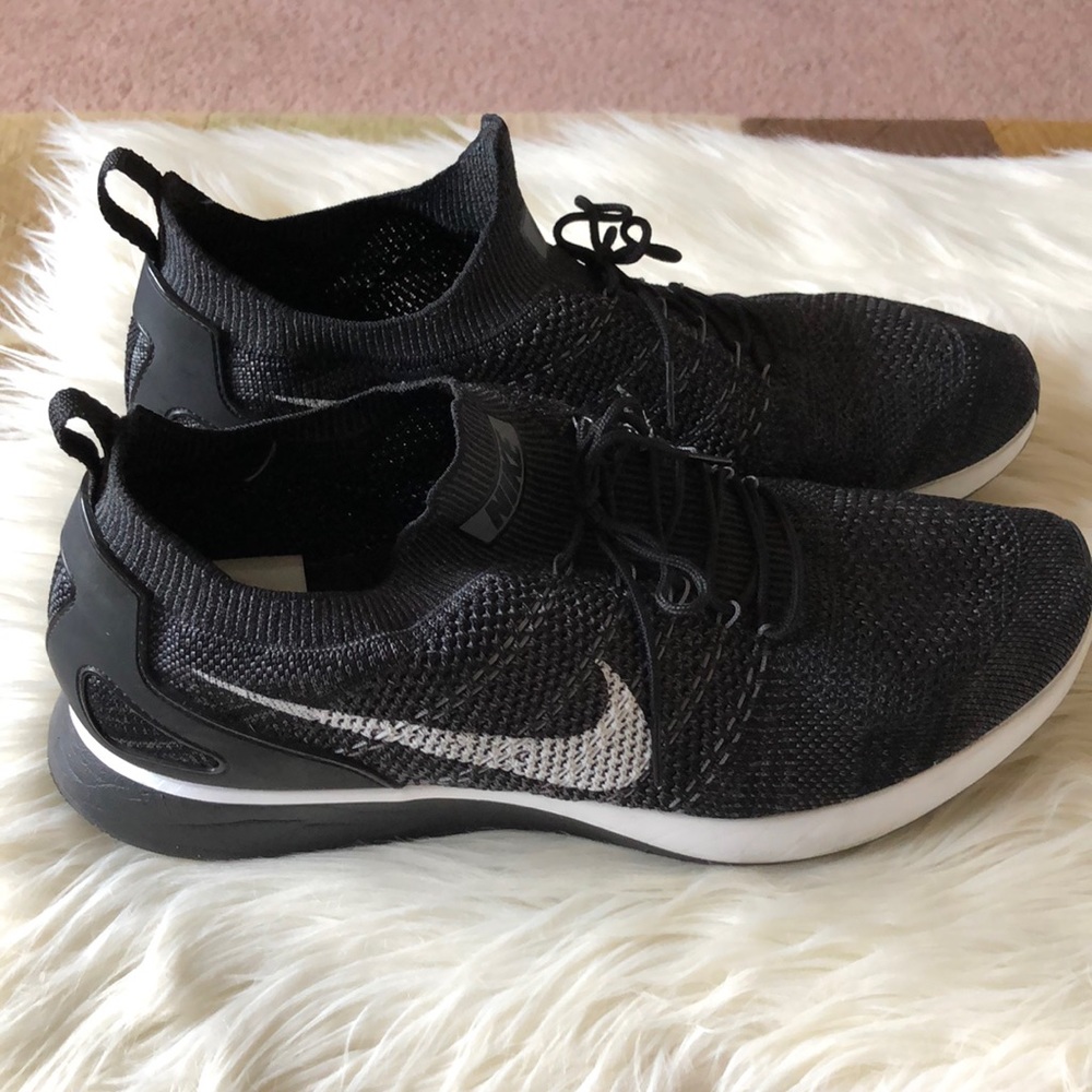 Nike Flyknit Racer
